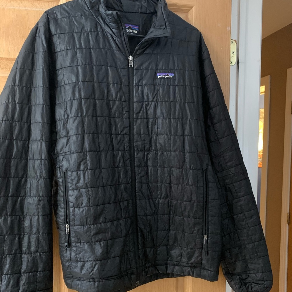 Patagonia coat black size large men’s